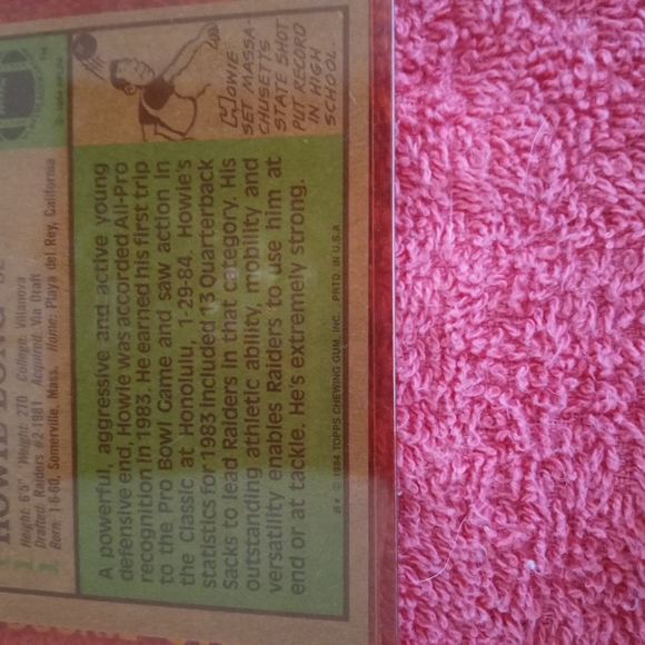 Topps Howie Long Rookie Card 1984 - Picture 2 of 2